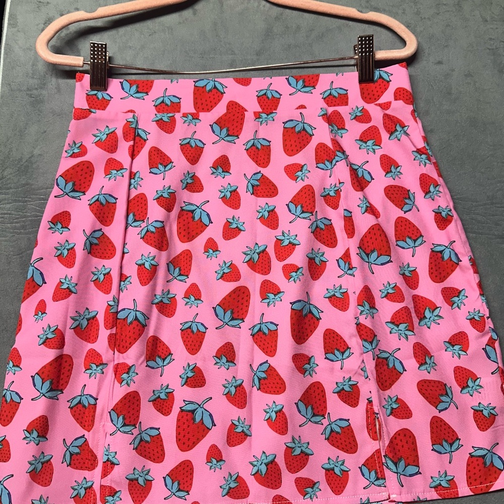 Strawberry Print Pink Skirt